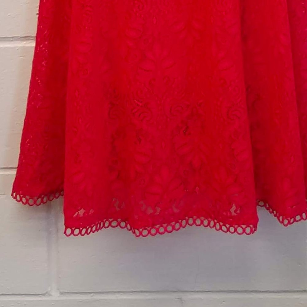 Red Lace Dress, Below the Knee METISU M NWT - Picture 5 of 11